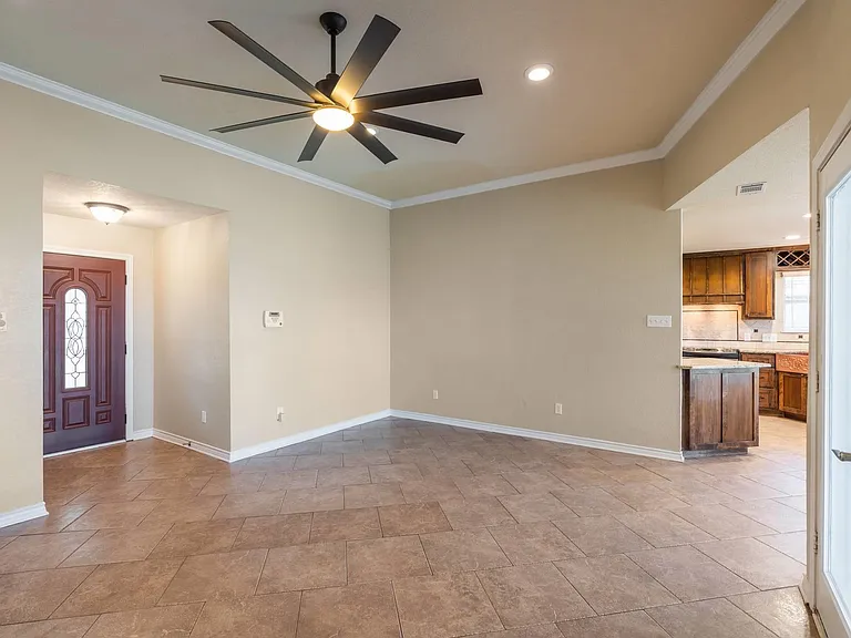 2604 Bluebonnet Valley Dr — Photo 6