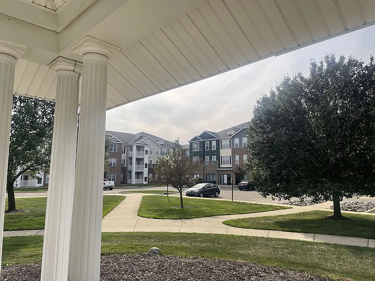 Beaumont — Photo 27