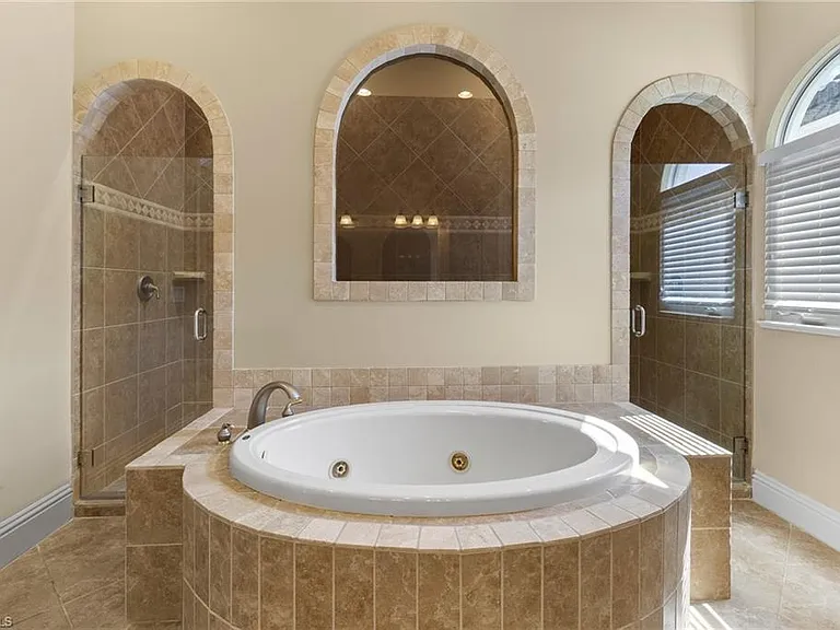 27806 Forester Dr W — Photo 24