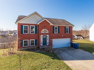217 Alexis Cir, Dry Ridge, KY 41035