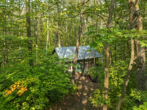 28625 W Hardwood Ln, Brook Park, MN 55007