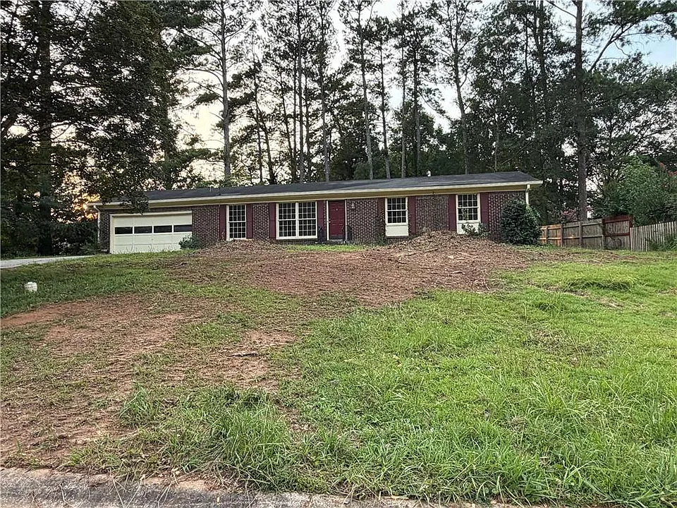 4254 Burleigh Dr