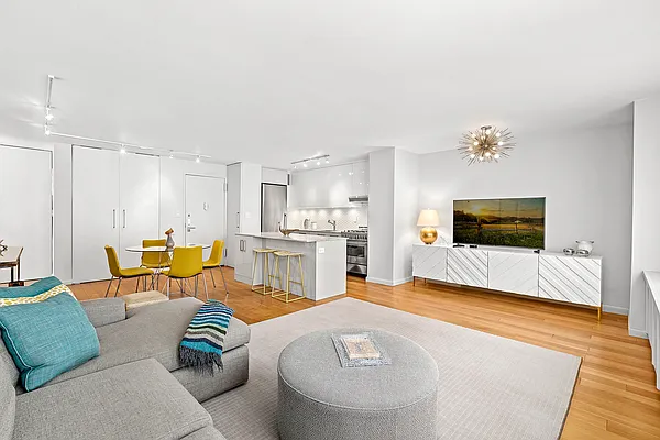 Sold by Corcoran | media 1