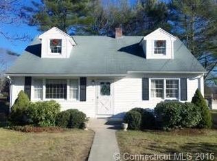 6 Pine St, Plainfield, CT 06374