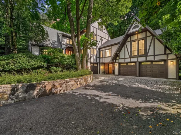 2 McGuire Lane, Croton-on-Hudson, NY 10520
