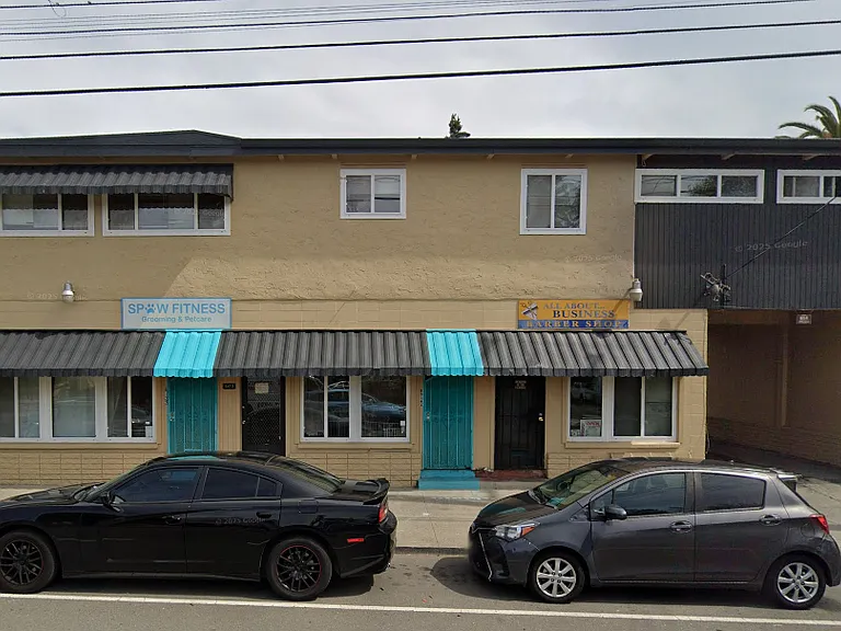 6114 Shattuck Ave #3 — Photo 2