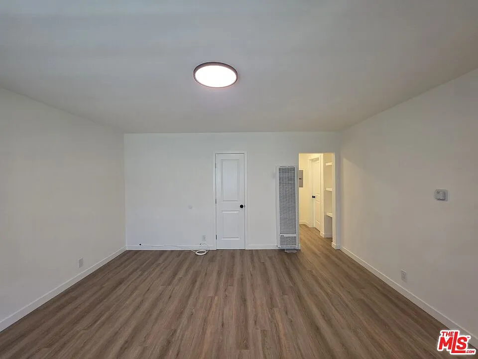 2 bed, 1.0 bath, 780 sqft, $3,500 — Photo 3