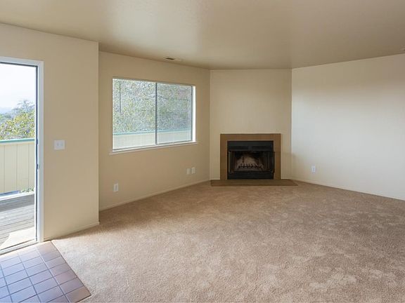 2nd image of 212 Green Meadow Dr APT D