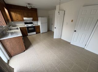 11254 Cross St, Waynesboro, PA 17268