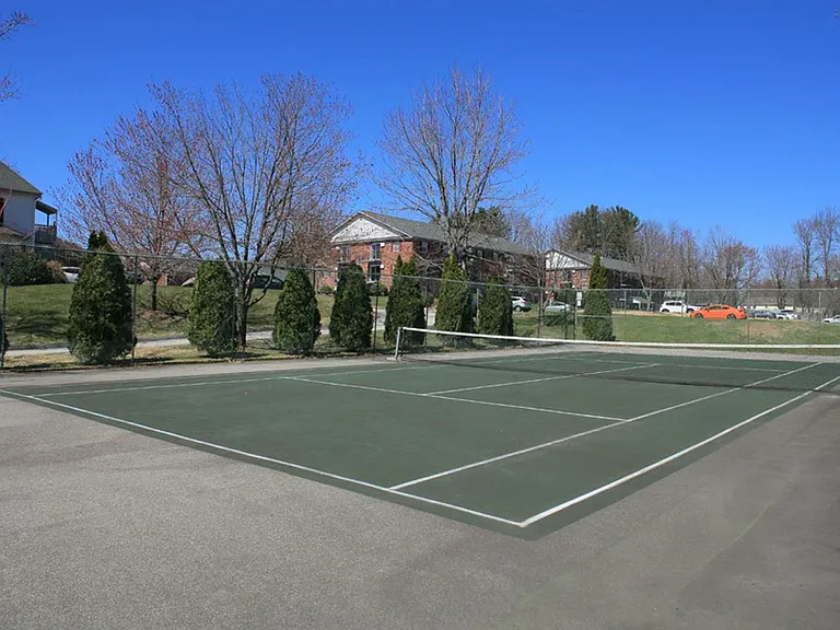 Highwood Village — Photo 17