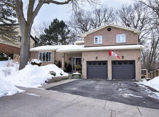 54 Inverness Dr, Cambridge, ON N1S4C9