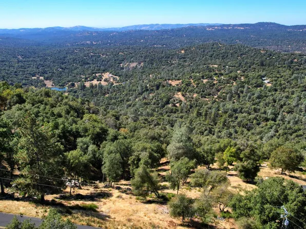 5635 Clouds Rst, Mariposa, CA 95338