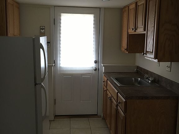 3rd image of 110 Chester Ave