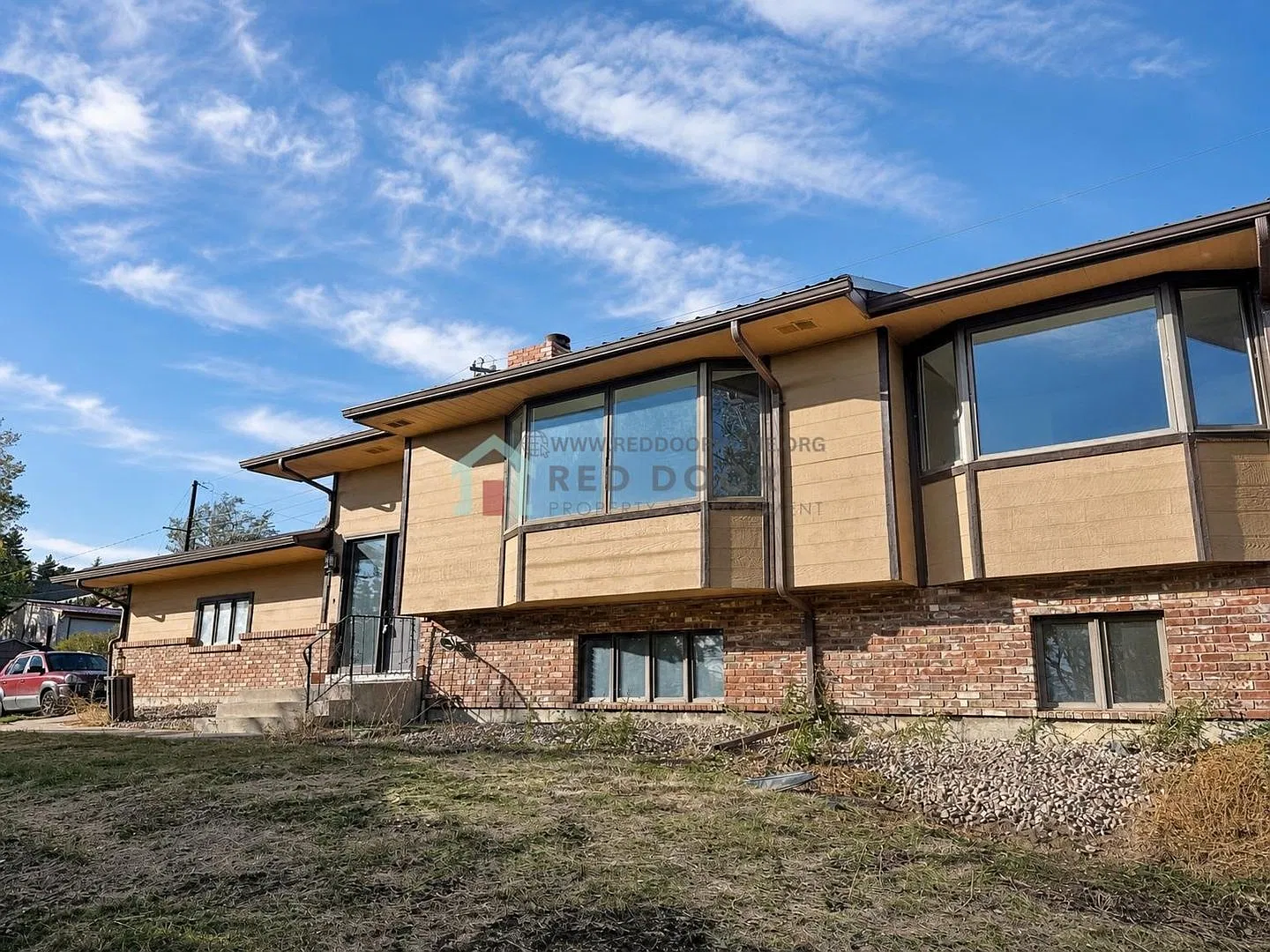 Beautiful 3-Bedroom Home in Skyline with City Views! — Photo 3