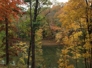 1000 Lackey Rd, Roswell, GA 30075