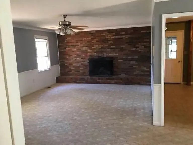 312 Holly Tree Cir — Photo 7