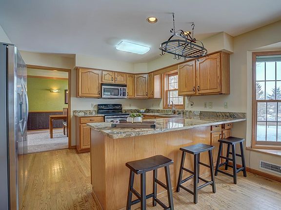 5th image of 5404 Calico Ct