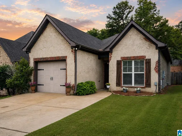 136 Sharpe St, Sterrett, AL 35147