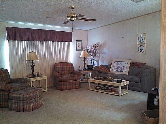 5th image of 709 Lake Larch Dr