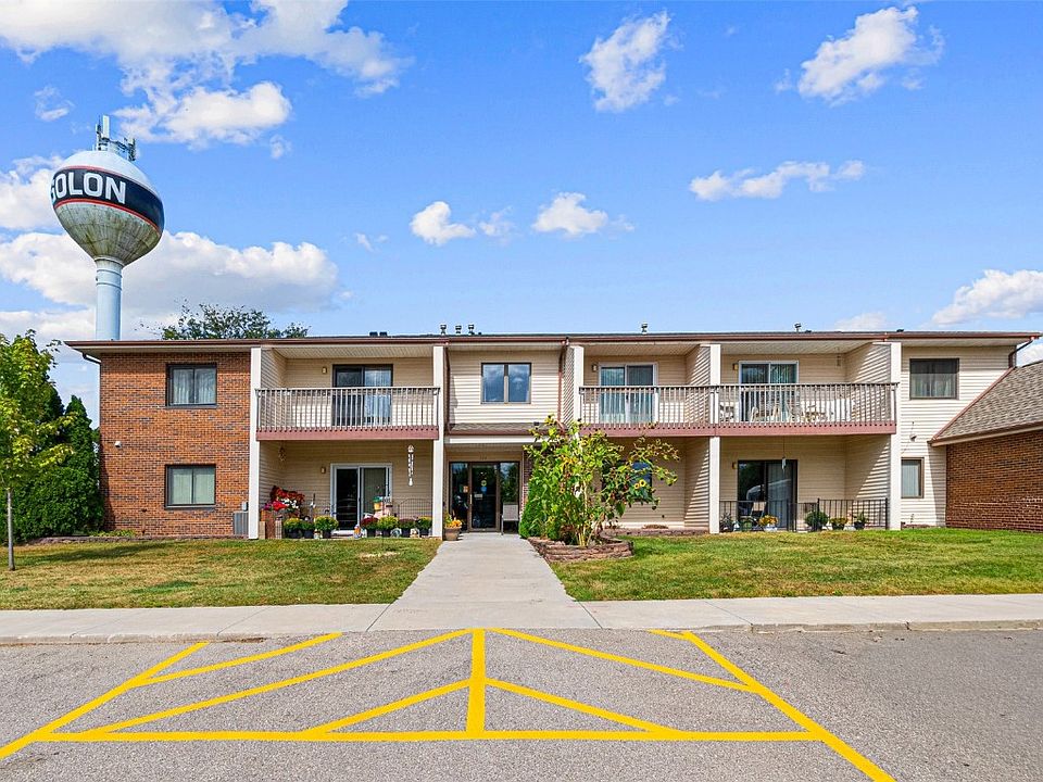 1st image of 730 S Market St APT 12