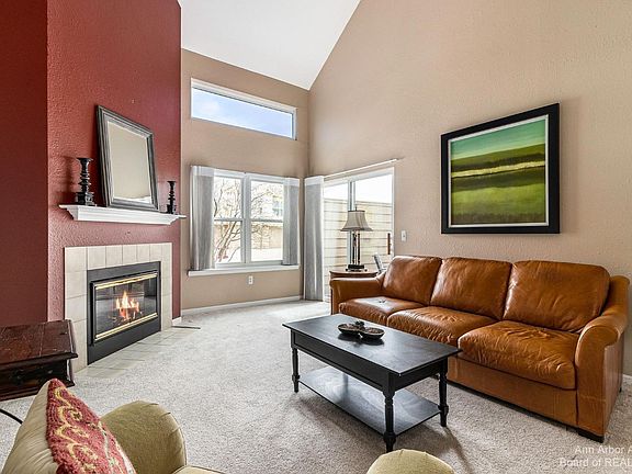 4th image of 1700 Coburn Ct