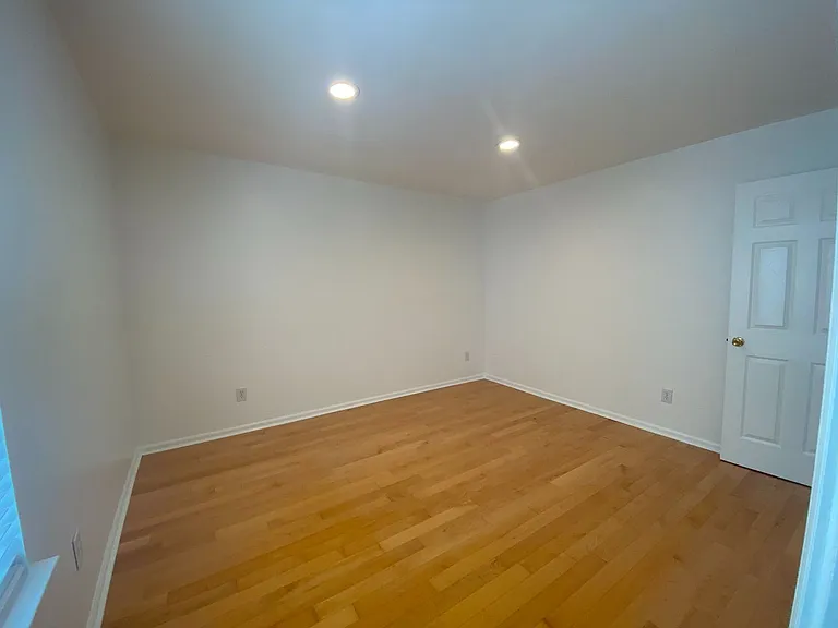 9014 Blueshot Ct — Photo 16