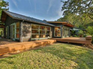 1045 SE Oak St, White Salmon, WA 98672