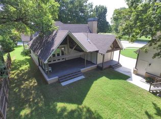 905 E 36th Pl, Tulsa, OK 74105