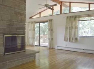 2006 Endovalley Dr, Cincinnati, OH 45244