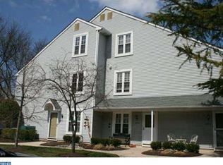 205A Sedgefield Dr #205, Mount Laurel, NJ 08054