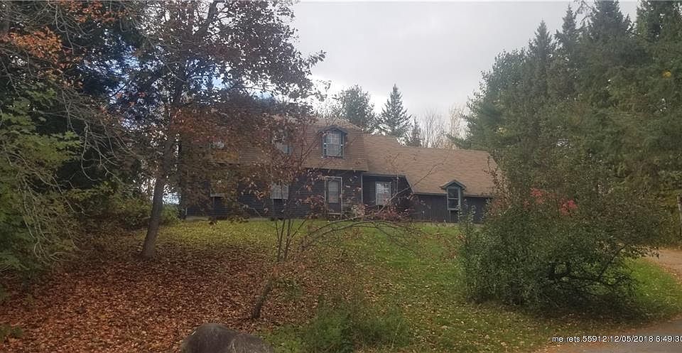 2nd image of 1013 Main St