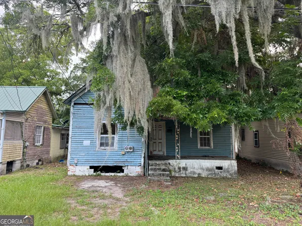 1013 Wolfe St, Brunswick, GA 31520