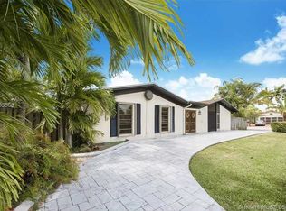 12360 SW 39th Ter, Miami, FL 33175