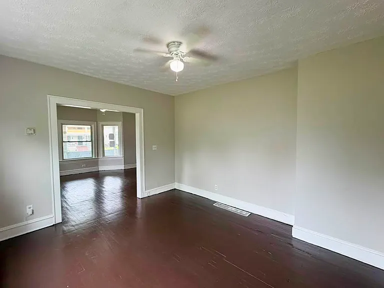 3454 E 118th St #1 — Photo 10