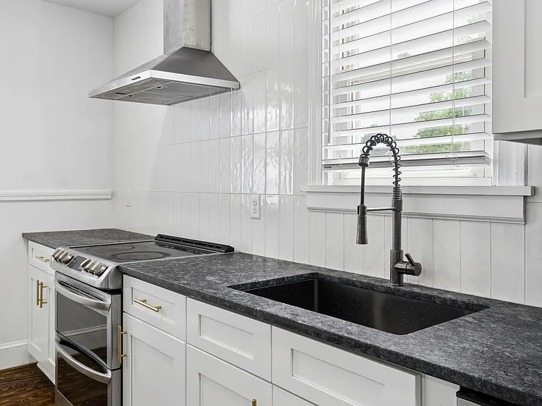 2307 Rawlings Ct — Photo 18