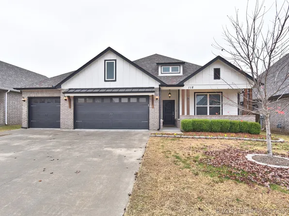 118 W 130th Pl S, Jenks, OK 74037
