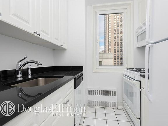3rd image of 230 W 55th St #20B*