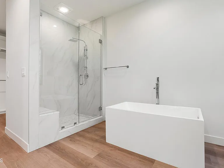 2821 Los Robles Rd — Photo 32