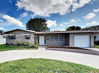 6660 NW 21st Ct, Sunrise, FL 33313