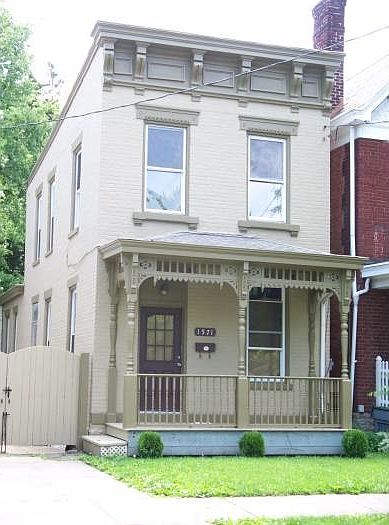 Exterior Pullan