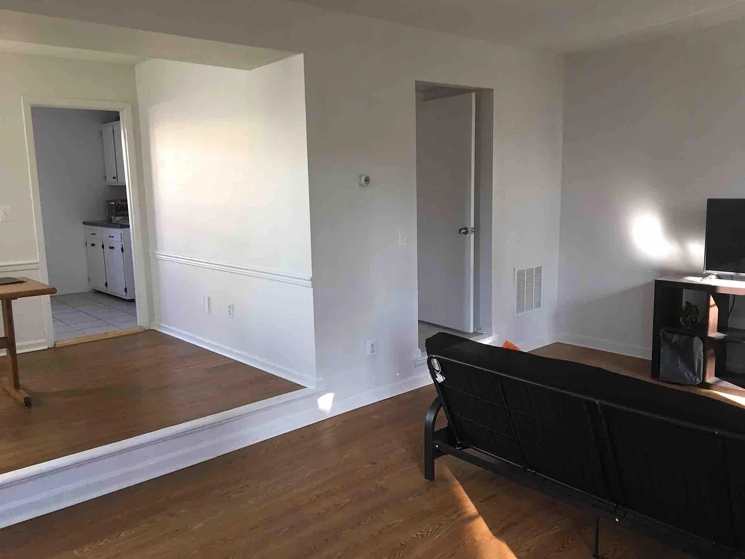 4 bed, 3.5 bath, 1900 sqft, $2,600 — Photo 3