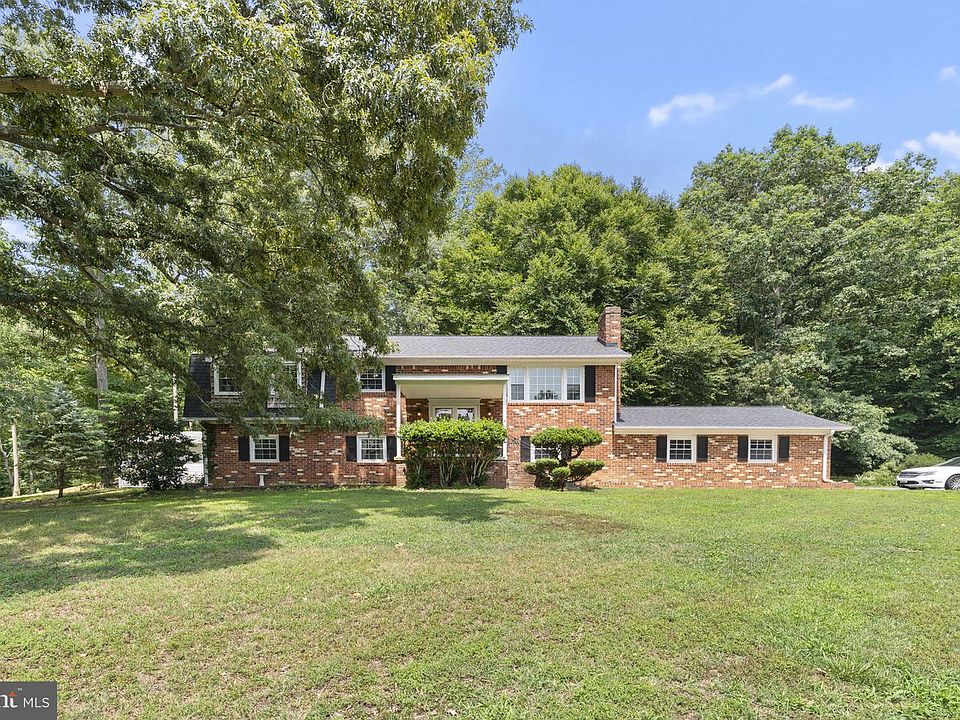 1st image of 37580 Asher Rd