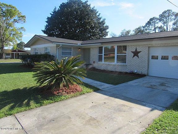 5th image of 4758 Glorianne Cir E