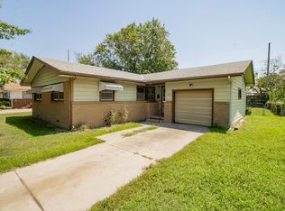 1121 W Marlboro St, Wichita, KS 67217