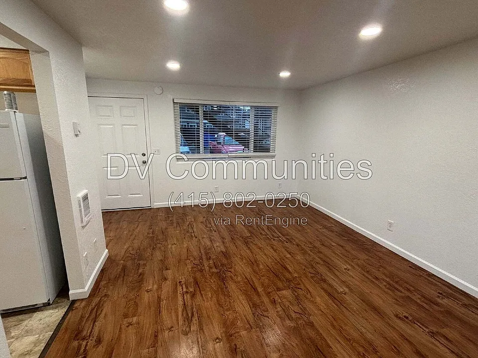101 N 10th St #16