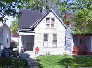 317 N 29th St #A, Milwaukee, WI 53208