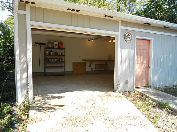 4th image of 2053 Saint Christopher Dr