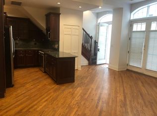 2648 N Lincoln Ave #2R, Chicago, IL 60614