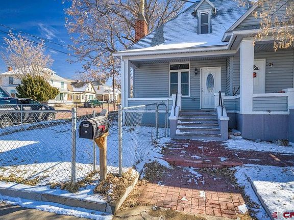3rd image of 522 E 1st Street #A & B