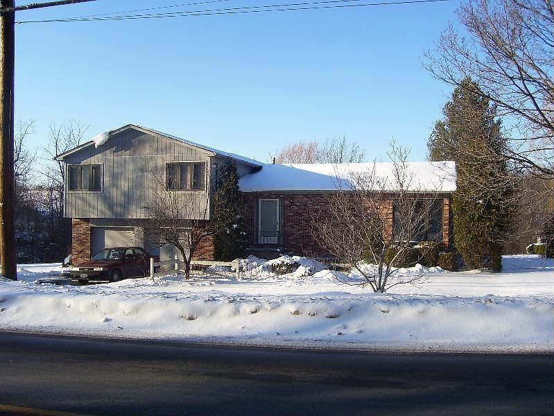310 Bristol St, Canandaigua, NY 14424 Zillow